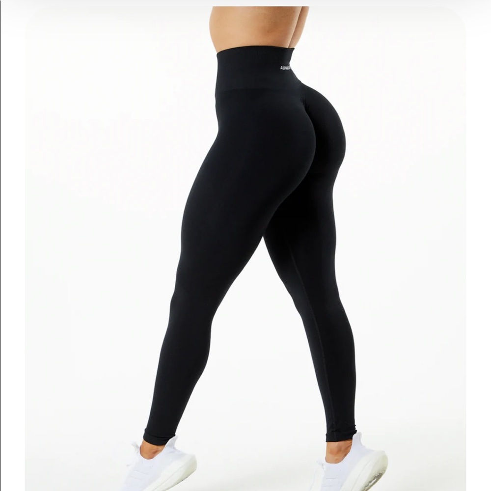 Alphalete Amplify Leggings. NWT